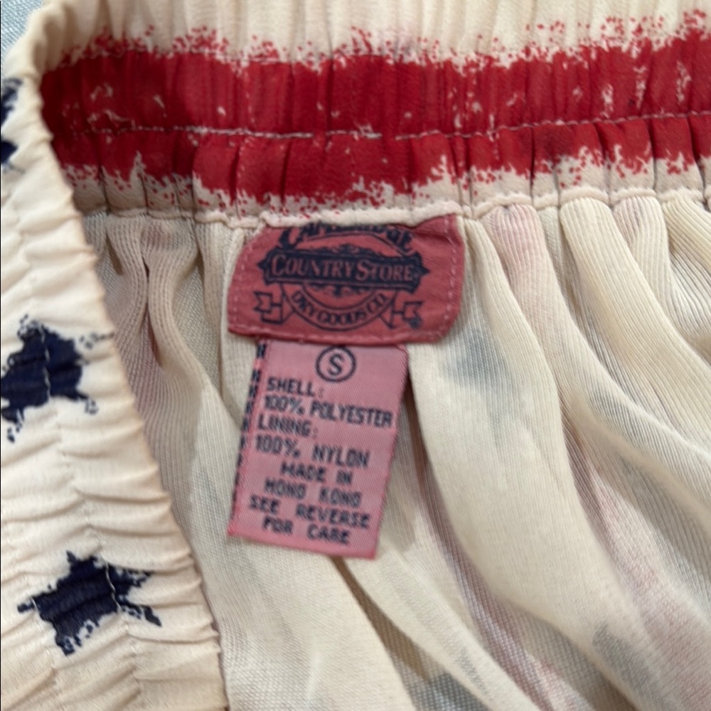 Patriotic fun skirt. . Red white and blue to celebrate. Cambridge Dry goods - Picture 3 of 7